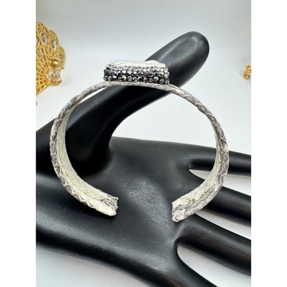 Snake Skin Baroque Pearl Marcasite Thin Cuff Bracelet Pretty Bracelet For Ladies - Picture 4 of 10